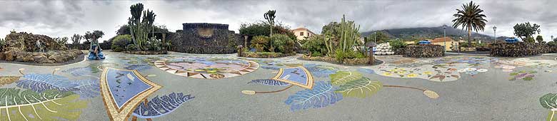 Plaza La Glorieta in Las Manchas ist immer einen Ausflug wert